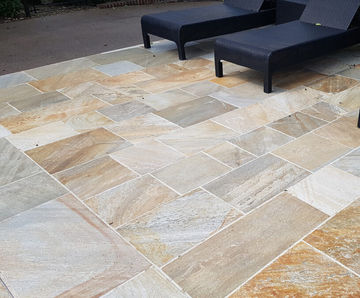 Donegal - slip-resistant natural stone quartzite paving