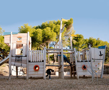 Galleon - wooden robinia playground boat for children aged 3 and up