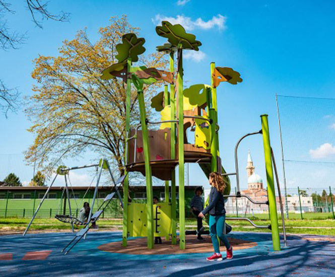 Ka'Yop Essential Unit - steel playground with slide and climbing activities