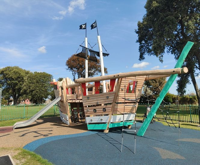 Creating an inclusive pirate ship themed Green Flag play area - Cliff Park