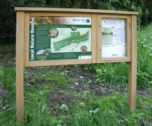 Bowman C combination display - oak notice board and graphic panel