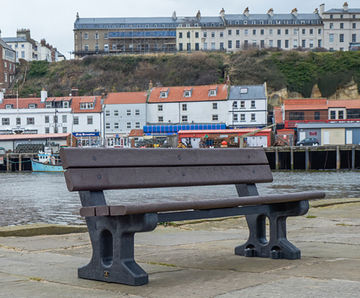 Phoenix™ - recycled plastic seat
