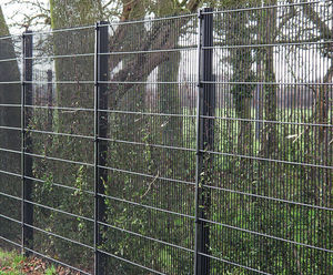 SolarGard Aurora SR1/A1 Solar Farm Mesh Security Fencing
