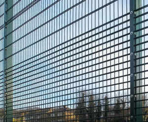 Protek® 868 Rebound - mesh ball stop sports fencing