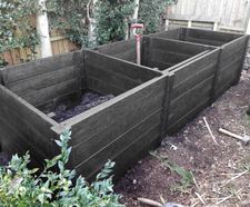 Callis - heavy-duty recycled plastic compost bin
