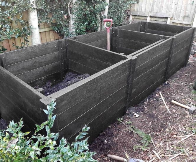 Callis - heavy-duty recycled plastic compost bin