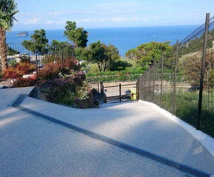 SureSet resin bound aggregate surfacing for vehicular access roads