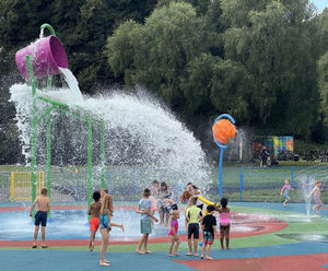 Inclusive splash park and refurbished changing rooms for Tredegar Park