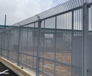 SecureGuard™ RCS - crash-tested mesh security fencing (PAS 68)