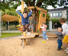 Arborea Play® - nature-themed timber multiplay equipment