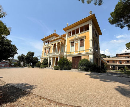 Italian Resin Bound Marble Paving for a Villa in Genoa