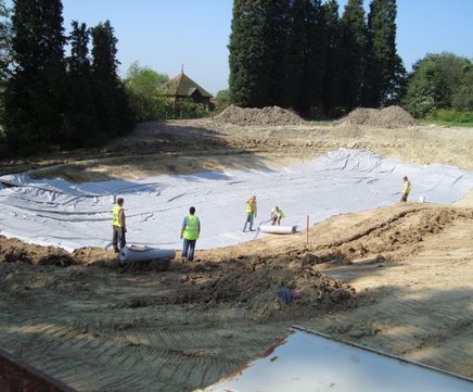 Geotextile Pond Liner Underlay - nonwoven polypropylene pond base