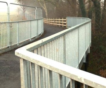 RootBridge for raised pedestrian walkway in Congleton