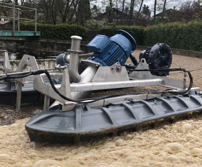 Aquaeromix - stainless steel floating wastewater aerator and mixer