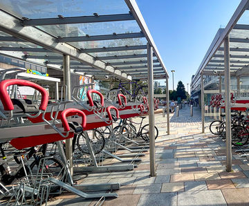 Two tier cycle parking for Southampton Central Railway Station