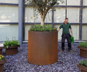 Atlas (CT) Planter - corten steel outdoor garden plant container