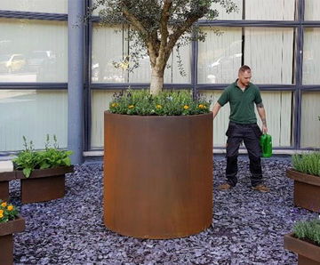 Atlas (CT) Planter - corten steel outdoor garden plant container