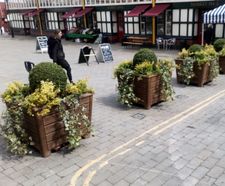 Newforest Planter - timber effect recycled plastic self-watering planter