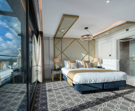 Bespoke hotel bedroom suites