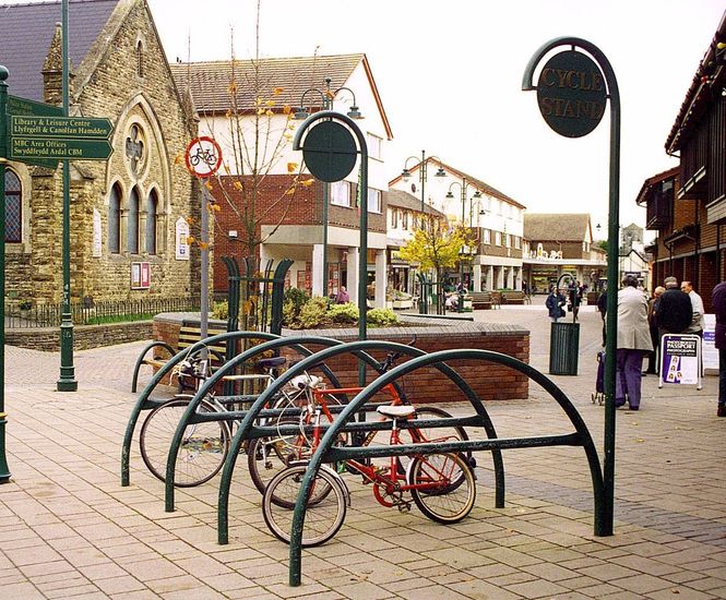 Type 185 Steel cycle stand with logo post - curved semi circular bike stand