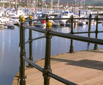 Type 252F Cast iron post and rail system with decorative finials