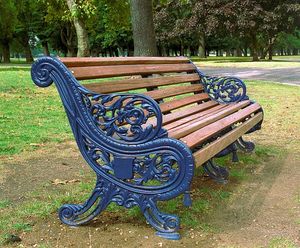 Type 581 Arboreal cast iron bench - ornamental outdoor seating