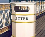 Type 422 octagonal cast iron bin - traditional litter bin