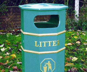 Type 421 Octagonal cast iron bin