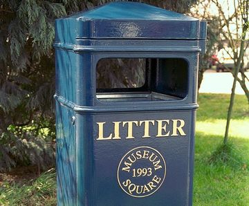 Type 411 - square cast iron litter bin with canopy