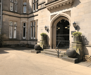 NatraTex Cotswold® - Hampton Manor entrance and car park