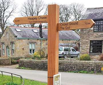 Hardwood timber fingerposts