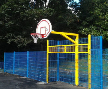 Urban Sports DB-6 Mesh Fencing System - steel sports court fencing