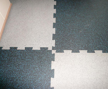 SPORTEC® Puzzlemat water-repellent sports floor tiles
