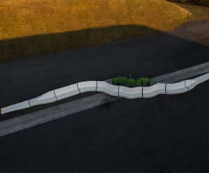 BENKERT BÄNKE Ontigo - 3D-printed recycled plastic seating and planters