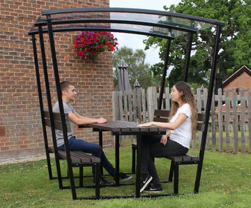 Recycled plastic 4-seater picnic table and benches with canopy