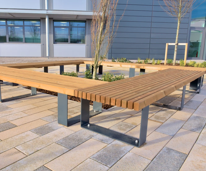 Langley Bench - LBN121