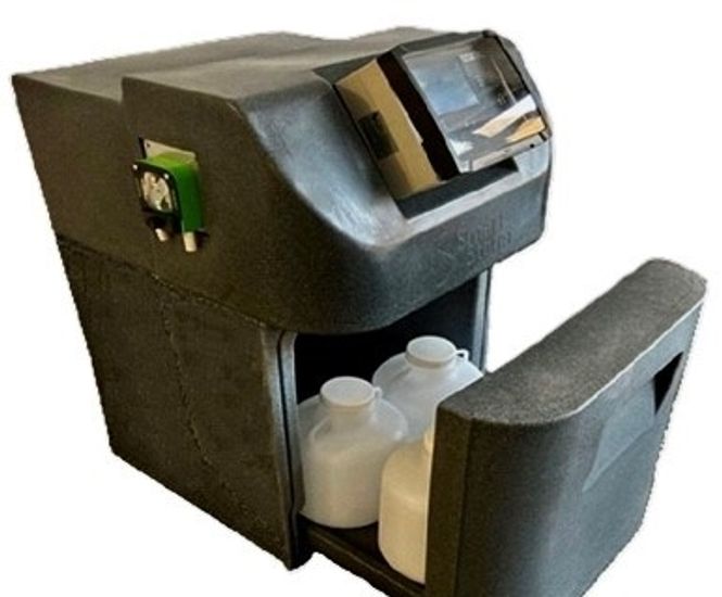 Hydrocell 4 - four bottle refrigerated wastewater sampler for industry