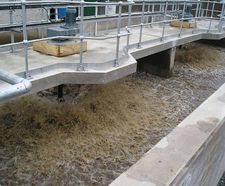 Vertical Aerator - steel wastewater tank mixer for bridge or pontoon use
