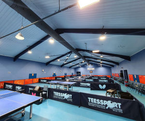 Overhead fabric ducting for table tennis club hall