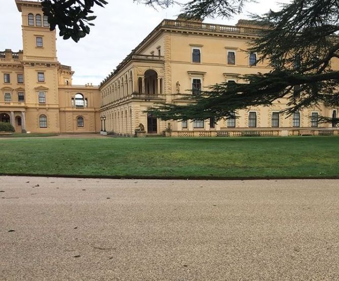 Resin bound approach roads for Osborne House