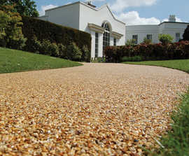 Clearstone® porous resin bound footpath surfacing
