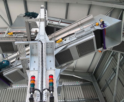 Conveyors for sludge dewatering - Berry Hill STC 
