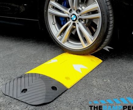 50mm high, modular rubber speed bump kits