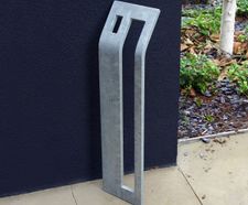 PIK cycle stand