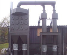 Extracting overspray dust from zinc thermal spraying