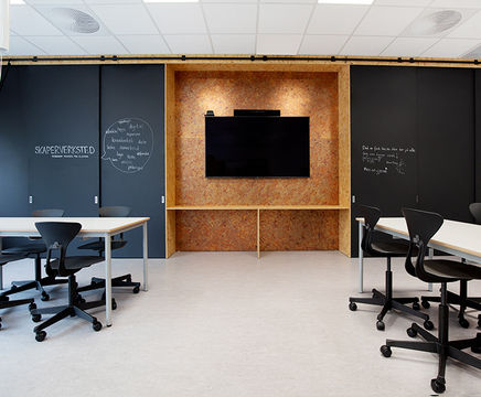 Formica laminates for creative learning environment