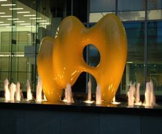 Sculptural water feature, Paddington Central, London