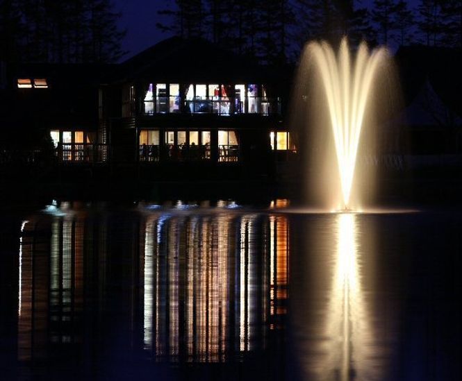 Floating fountains for lakes and ponds