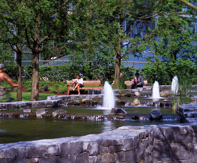 Water features for Jubilee Park, Canary Wharf, London