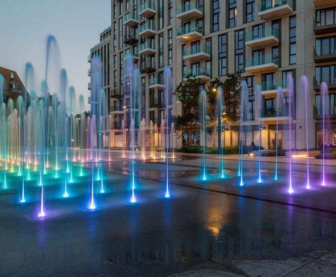 130-jet colour-changing dry plaza fountain - London Dock
